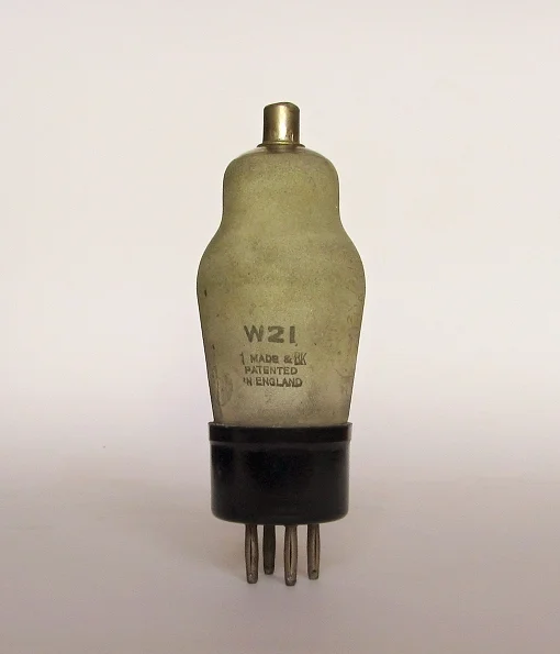W21